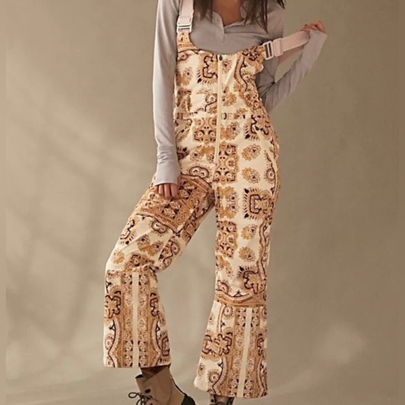 Free People Jackets & Blazers - NWT Free People Movement Alpine Glow Printed Ski Bib Snow Pants Size Medium